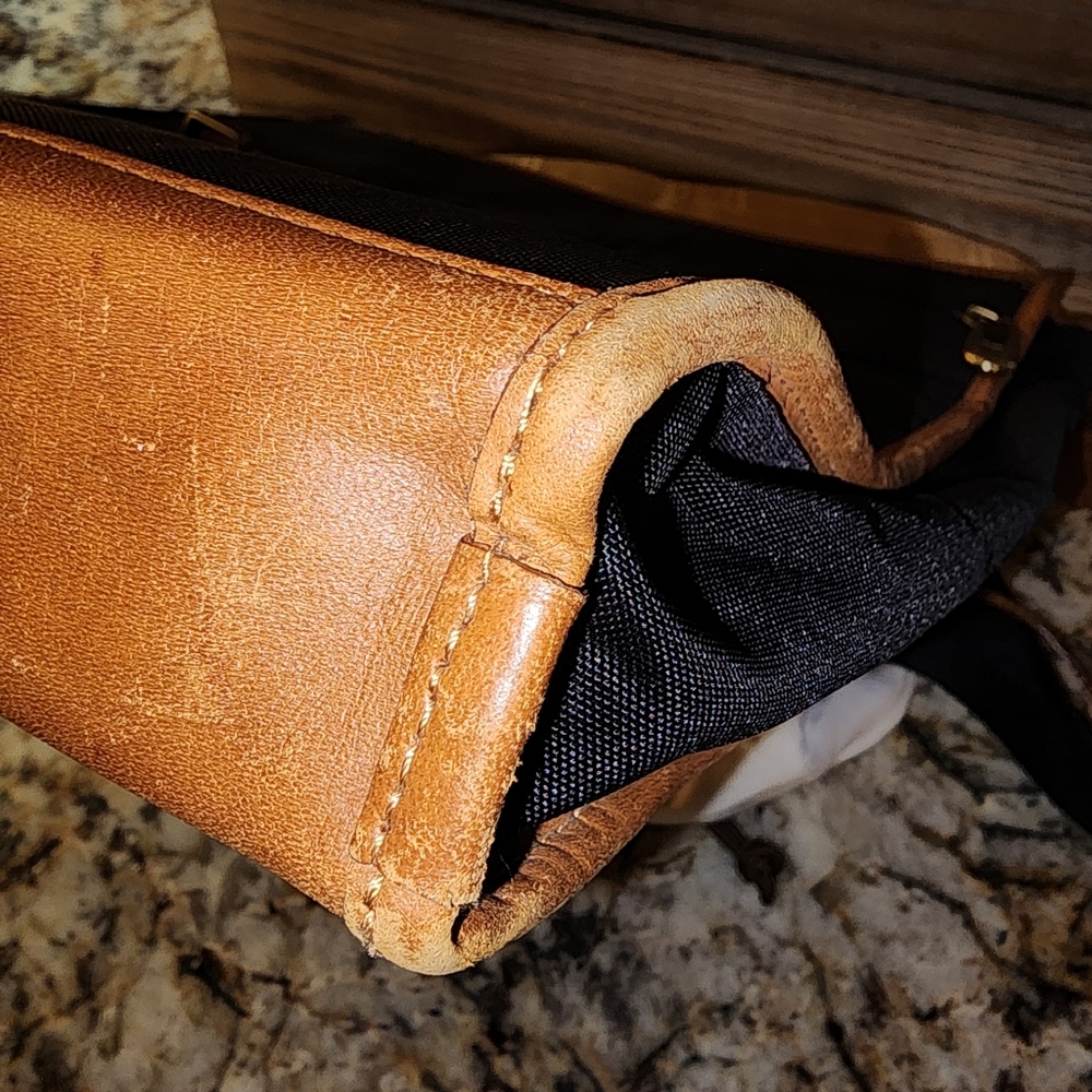 Hartmann Messenger/Computer Bag - Picture 13 of 15